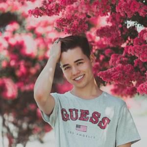 Meet your Posher, Bradley